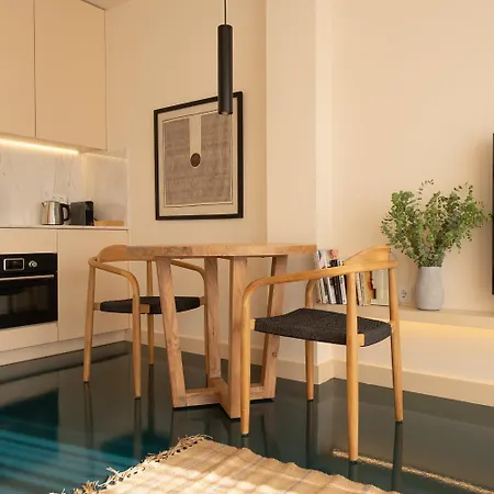 Stylish Downtown Loft Apartmán Porto